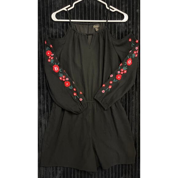 Thalia Sodi Women's Embroidered Cold-Shoulder Romp in Deep Black, Medium - Picture 2 of 3